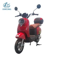 Ciclomotor de scooter elèctric per a adults